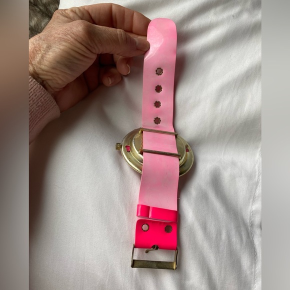Rare 1967 Mego Maddie Mod GoGo Watch w/take out doll-hot pink band-Kiddles clone - Picture 2 of 13